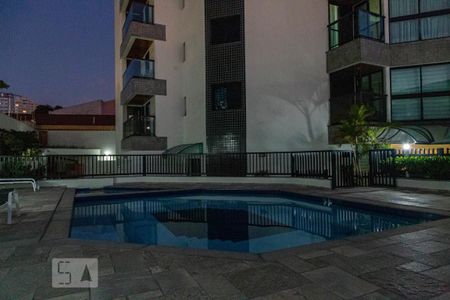 Apartamento à venda com 168m², 3 quartos e 3 vagasPiscina