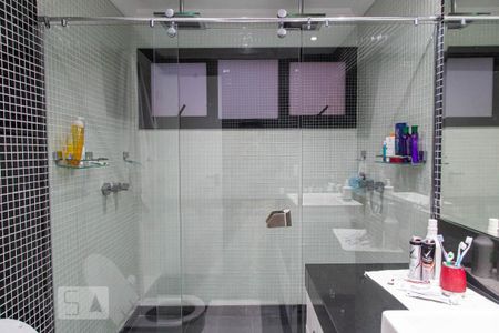Apartamento à venda com 168m², 3 quartos e 3 vagasBanheiro Suíte 2