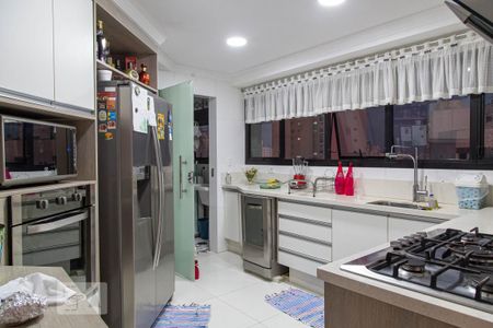 Apartamento à venda com 168m², 3 quartos e 3 vagasCozinha