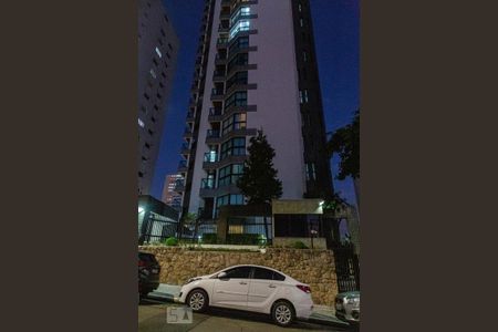 Apartamento à venda com 168m², 3 quartos e 3 vagasFachada