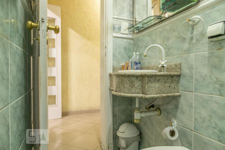 Casa à venda com 350m², 3 quartos e 5 vagasBanheiro 2