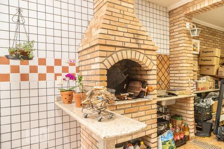 Casa à venda com 350m², 3 quartos e 5 vagasChurrasqueira