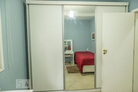 Quarto 1 de casa à venda com 3 quartos, 350m² em Vila Costa Melo, São Paulo