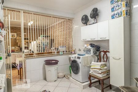 Casa à venda com 350m², 3 quartos e 5 vagasÁrea de Serviço