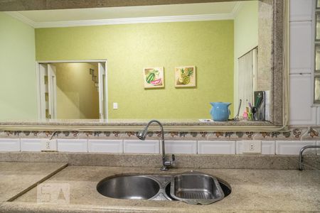 Casa à venda com 350m², 3 quartos e 5 vagasCozinha