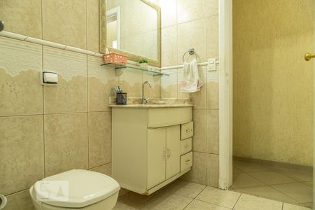 Casa à venda com 350m², 3 quartos e 5 vagasBanheiro