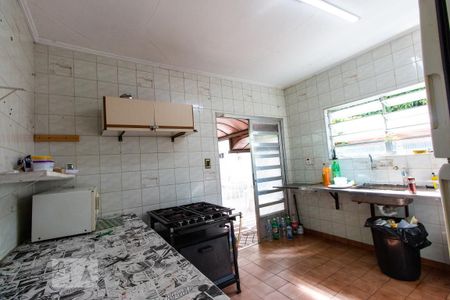 Casa à venda com 400m², 3 quartos e 2 vagasCozinha