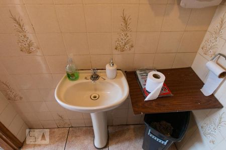 Casa à venda com 400m², 3 quartos e 2 vagasBanheiro 1