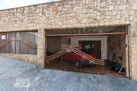 Casa à venda com 400m², 3 quartos e 2 vagasFachada