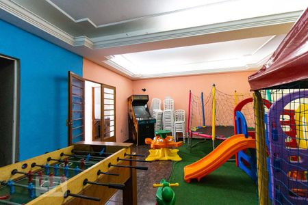 Casa à venda com 400m², 3 quartos e 2 vagasSalão de festas