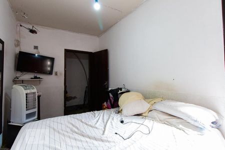 Quarto 1 de casa à venda com 3 quartos, 400m² em Vila Talarico, São Paulo