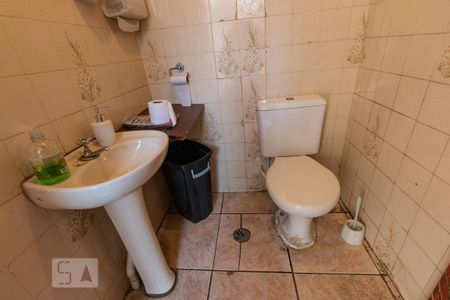 Casa à venda com 400m², 3 quartos e 2 vagasBanheiro 1