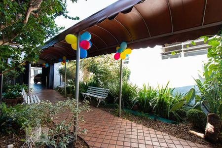 Casa à venda com 400m², 3 quartos e 2 vagasÁrea comum