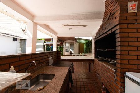 Casa à venda com 400m², 3 quartos e 2 vagasChurrasqueira