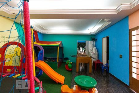 Casa à venda com 400m², 3 quartos e 2 vagasSalão de festas