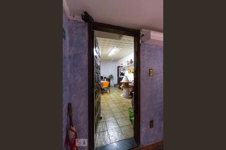 Sala de casa à venda com 3 quartos, 400m² em Vila Talarico, São Paulo