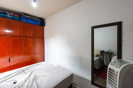 Quarto 1 de casa à venda com 3 quartos, 400m² em Vila Talarico, São Paulo