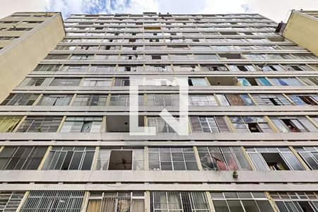 Apartamento à venda com 36m², 1 quarto e sem vaga Apartamento à venda com 36m², 1 quarto e sem vagaFachada