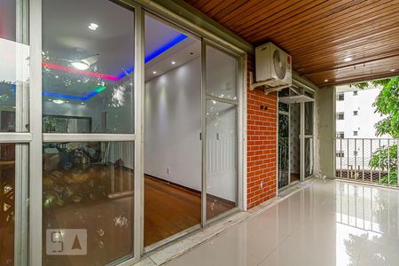 Apartamento à venda com 142m², 2 quartos e 1 vagaVaranda Gourmet