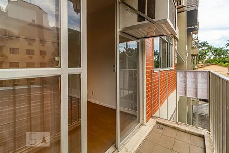 Apartamento à venda com 142m², 2 quartos e 1 vagaVaranda do Quarto 1