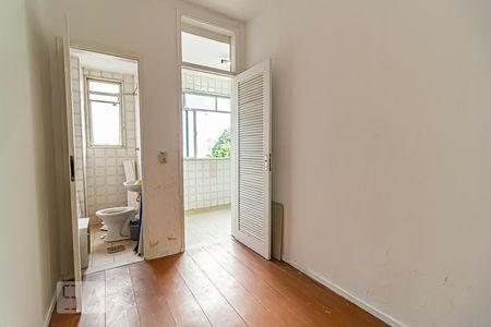 Apartamento à venda com 142m², 2 quartos e 1 vagaQuarto de Serviço