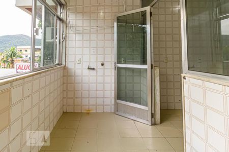 Apartamento à venda com 142m², 2 quartos e 1 vagaÁrea de Serviço