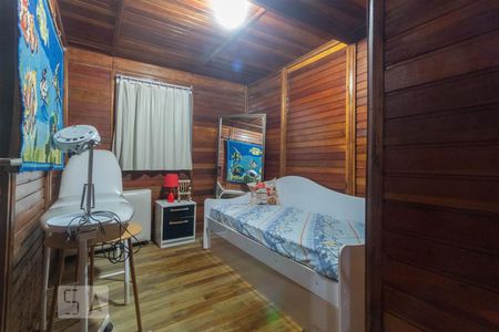 Casa à venda com 300m², 5 quartos e 2 vagasQuarto 2