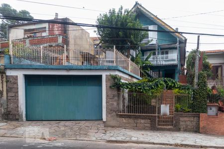 Casa à venda com 300m², 5 quartos e 2 vagasFachada