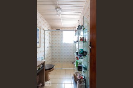 Casa à venda com 300m², 5 quartos e 2 vagasBanheiro 1