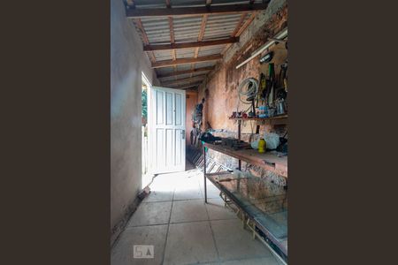 Casa à venda com 300m², 5 quartos e 2 vagasDepósito