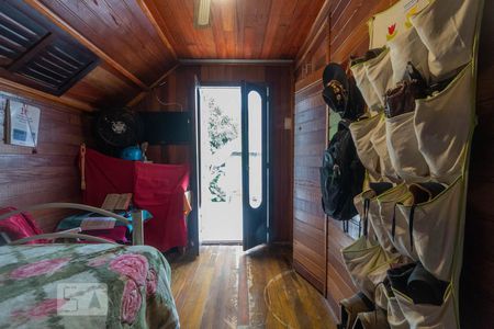 Casa à venda com 300m², 5 quartos e 2 vagasQuarto 3