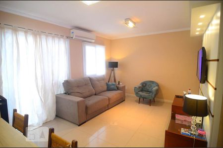 Sala de casa de condomínio à venda com 2 quartos, 64m² em Olaria, Canoas
