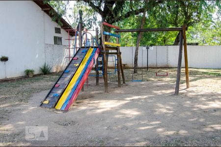 Casa de condomínio à venda com 64m², 2 quartos e 2 vagasÁrea comum