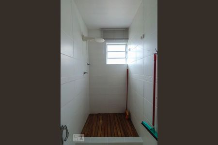 Studio para alugar com 48m², 1 quarto e sem vaga Studio para alugar com 48m², 1 quarto e sem vagaBanheiro