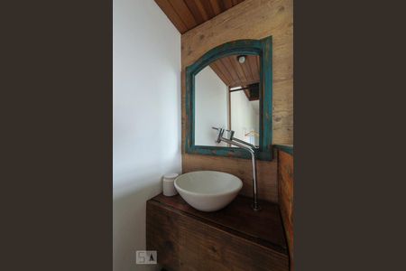 Studio para alugar com 48m², 1 quarto e sem vaga Studio para alugar com 48m², 1 quarto e sem vagaBanheiro