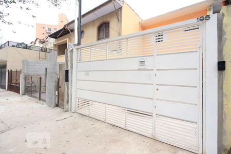 Casa à venda com 145m², 3 quartos e 4 vagasFachada