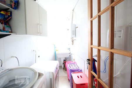 Casa à venda com 145m², 3 quartos e 4 vagasLavanderia