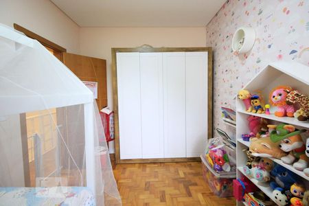 Casa à venda com 145m², 3 quartos e 4 vagasQuarto 2