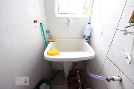 Casa à venda com 145m², 3 quartos e 4 vagasLavanderia