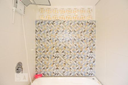 Casa à venda com 145m², 3 quartos e 4 vagasBanheiro da suite - Quarto 3