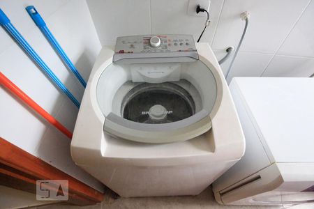 Casa à venda com 145m², 3 quartos e 4 vagasLavanderia