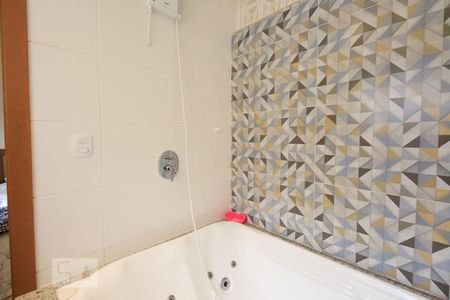 Casa à venda com 145m², 3 quartos e 4 vagasBanheiro da suite - Quarto 3