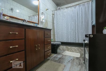 Banheiro Social de apartamento à venda com 3 quartos, 90m² em Vila Isabel, Rio de Janeiro