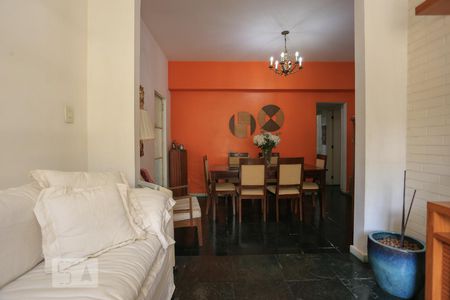 Apartamento à venda com 90m², 3 quartos e sem vagaSala