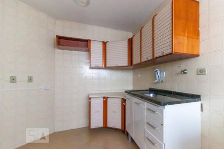 Apartamento à venda com 75m², 3 quartos e 2 vagas Apartamento à venda com 75m², 3 quartos e 2 vagasCozinha