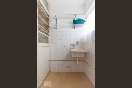 Apartamento à venda com 75m², 3 quartos e 2 vagas Apartamento à venda com 75m², 3 quartos e 2 vagasÁrea de Serviço