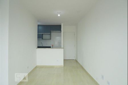 Sala de apartamento à venda com 2 quartos, 50m² em Vila Carmosina, São Paulo