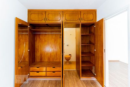 Suíte - Armário de apartamento para alugar com 1 quarto, 50m² em Santa Cecilia, São Paulo
