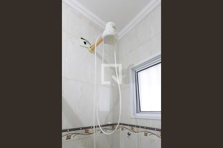 Casa à venda com 131m², 2 quartos e 2 vagasChuveiro