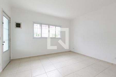 Casa para alugar com 131m², 2 quartos e 2 vagasSala